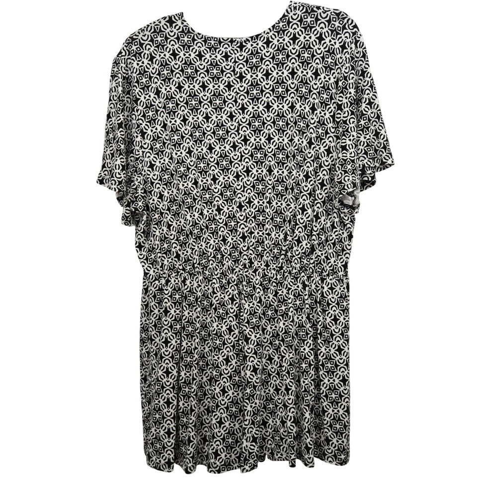 Lane Bryant Chic Black White Geometric Faux Wrap Top Surplice Short Sleeve 18/20 - Picture 9 of 9